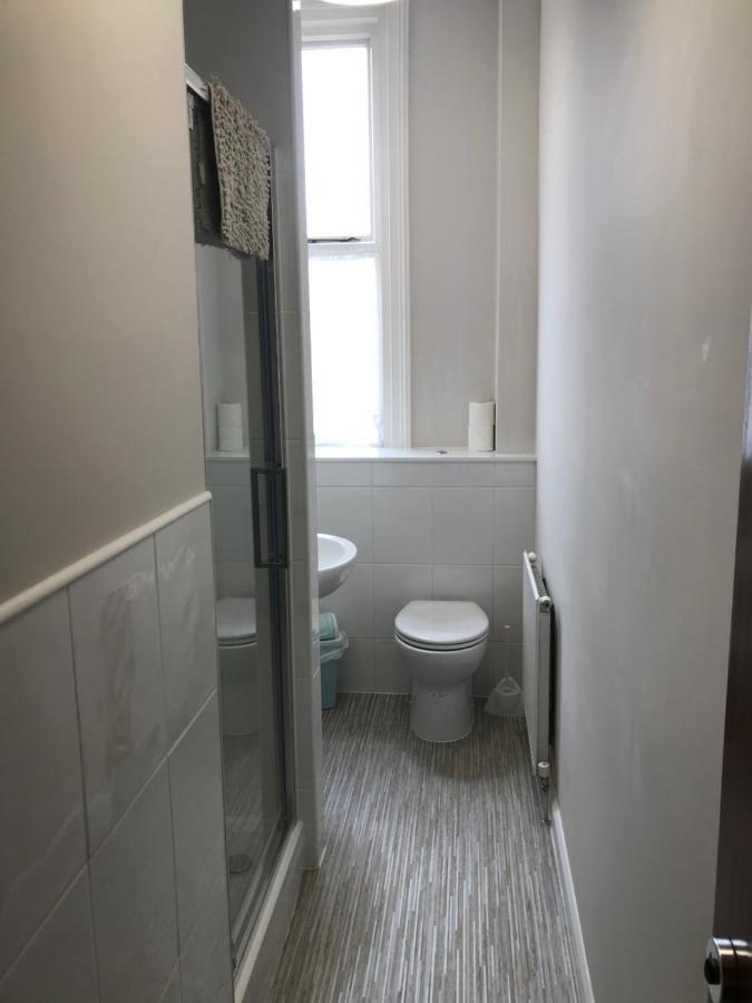 Brialene Holiday Flats Скарборо Экстерьер фото
